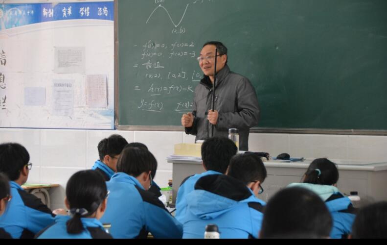 工作室方明凯老师上公开课 - 安徽省郎溪中学,省级